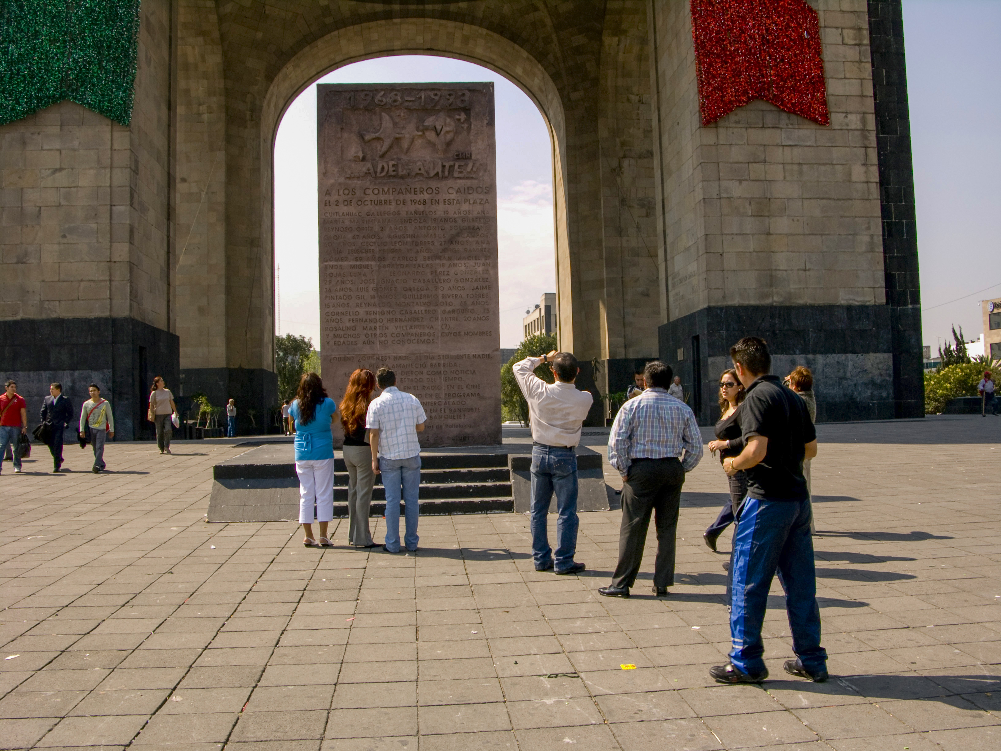 Monument to Revolution 2008  