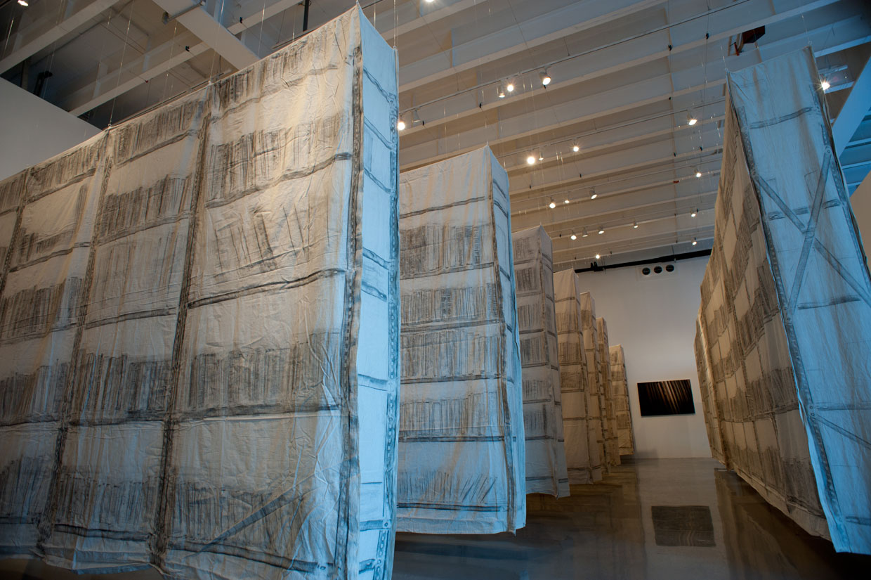   ximena labra Biblioteca Fantasma /Phantom Library